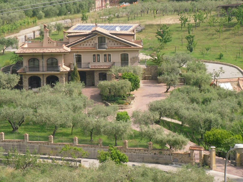 La Ginestra Hotel Castel San Lorenzo Екстериор снимка
