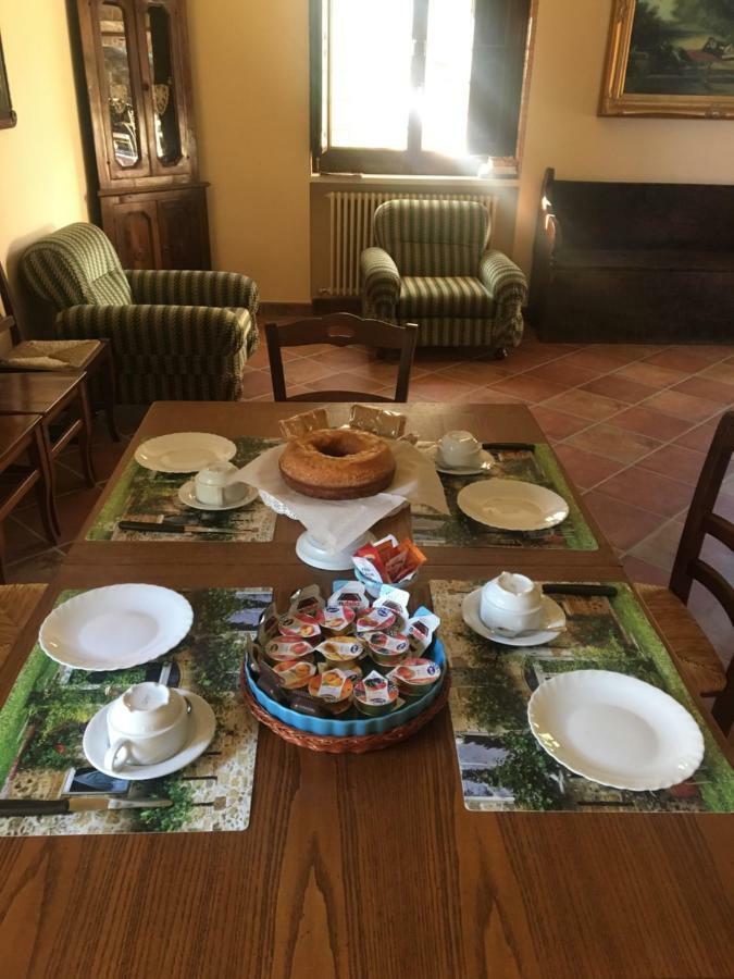 La Ginestra Hotel Castel San Lorenzo Екстериор снимка